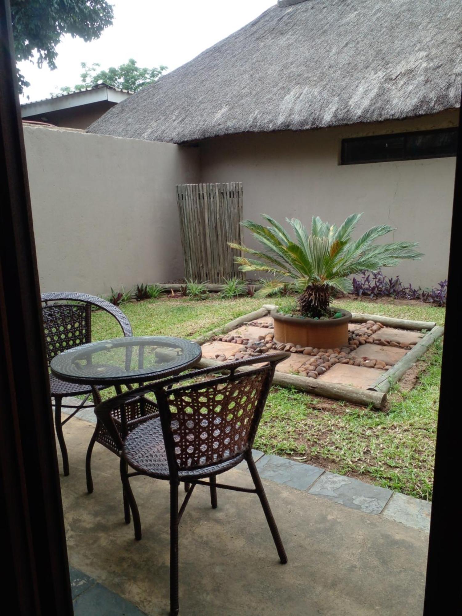 Buffalo Hotel Hectorspruit Exterior foto